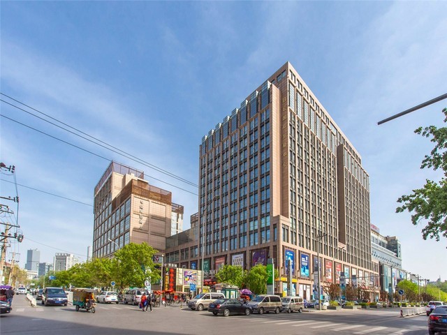 江苏暴风雪雪花灯投影组合镜片销售电话